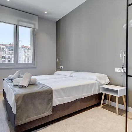 Apartamentos Gran Via By Sanse Holidays San Sebastian Exterior photo