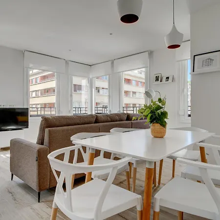 Apartamentos Gran Via By Sanse Holidays San Sebastian Exterior photo